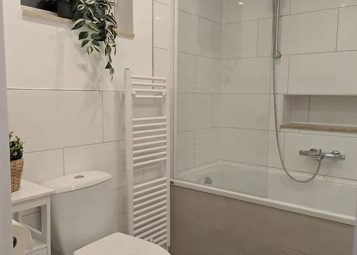 Monteurwohnung Pendler Ferien Apartamento